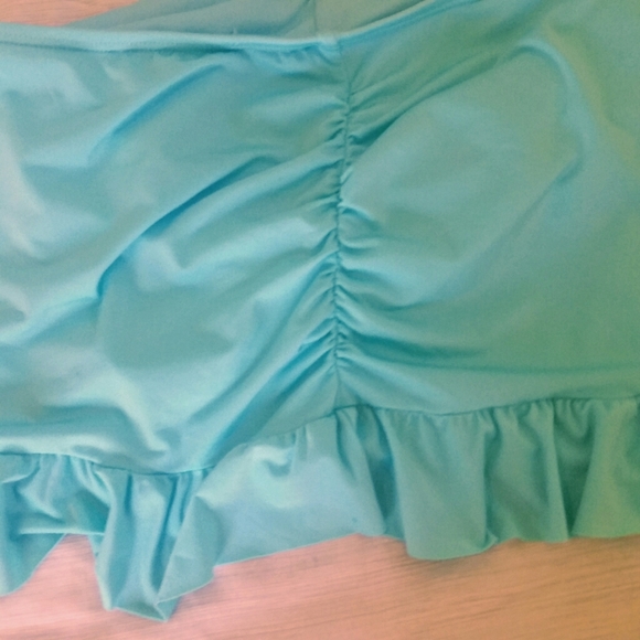 Kenneth Cole Light Blue Tankini swimsuit medium - Picture 4 of 8